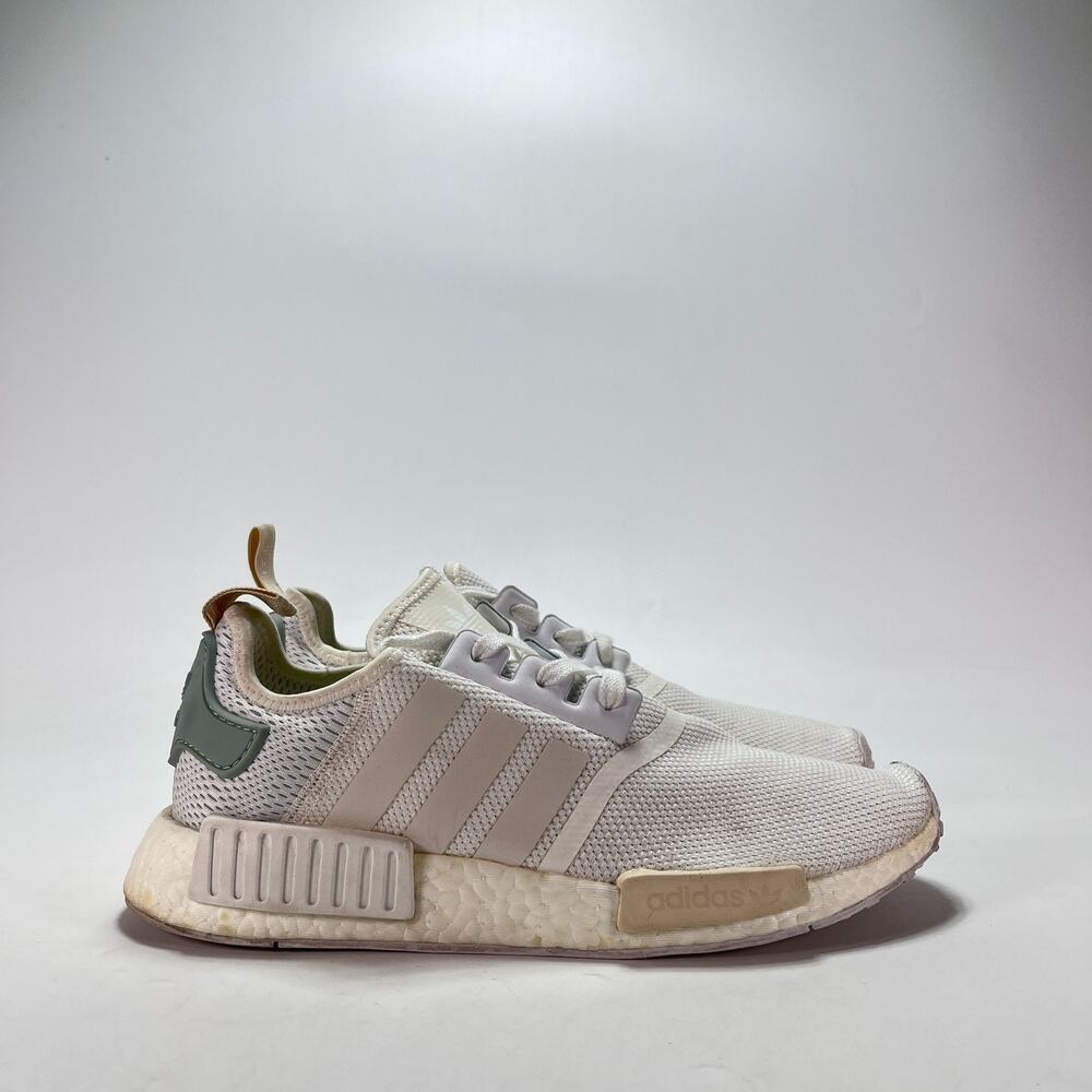 adidas NMD_R1 Tactile Green Casual Comfort Sneakers Shoes BY3033 Women's Size 10